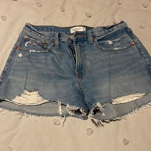 Abercrombie & Fitch Boyfriend shorts